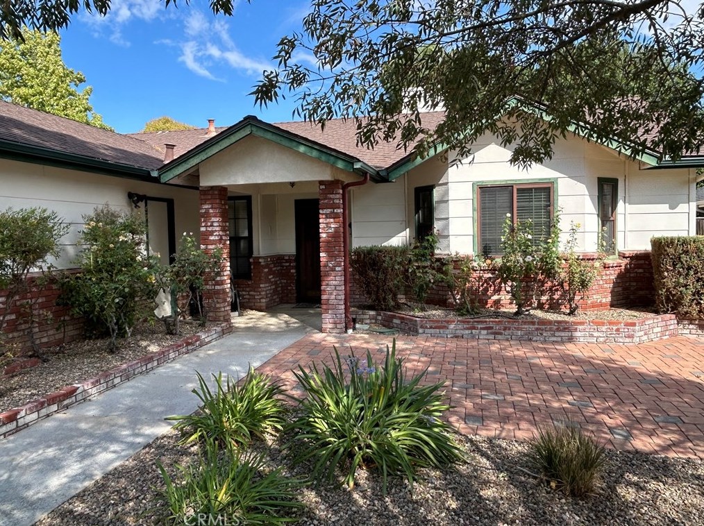 836 Casals Dr, Lake Nacimiento, CA 93446
