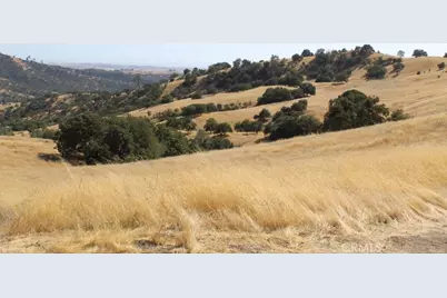 71901 Vineyard Canyon Road, San Miguel, CA 93451 - Photo 2