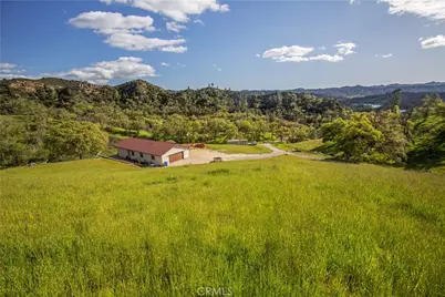 4235 Vista Del Lago, Santa Margarita, CA 93453 - Photo 6