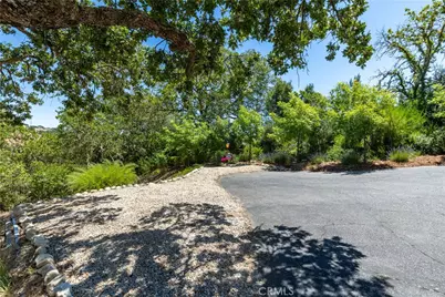 14220 El Monte Road, Atascadero, CA 93422 - Photo 10