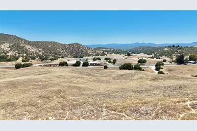 70260 Jolon Road, Bradley, CA 93426 - Photo 16