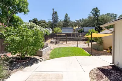 144 12th Street, Paso Robles, CA 93446 - Photo 32
