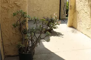 828 E Boone St, Santa Maria, CA 93454 - Photo 2