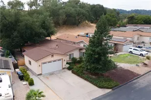 2570 Bridle Trail Ln, Paso Robles, CA 93446 - Photo 1