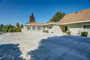 1708 Camino Primavera, Bakersfield, CA 93306 - Photo 6