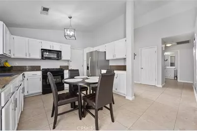 7511 Stone Breakers Avenue, Bakersfield, CA 93313 - Photo 22