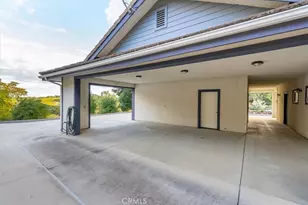 4242 Las Tablas Willow Creek Rd, Paso Robles, CA 93446 - Photo 36
