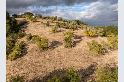 4242 Las Tablas Willow Creek Road, Paso Robles, CA 93446 - Photo 44
