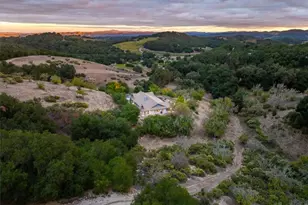 4242 Las Tablas Willow Creek Rd, Paso Robles, CA 93446 - Photo 48