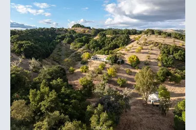 4242 Las Tablas Willow Creek Road, Paso Robles, CA 93446 - Photo 56