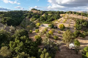 4242 Las Tablas Willow Creek Rd, Paso Robles, CA 93446 - Photo 56