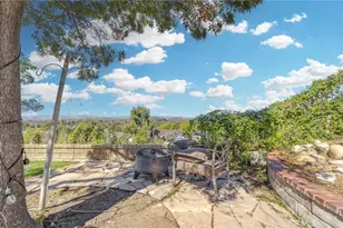 27829 Carnegie, Castaic, CA 91350 - Photo 42