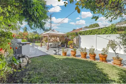 5737 Denny, North Hollywood, CA 91601 - Photo 44