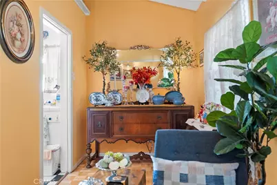5737 Denny, North Hollywood, CA 91601 - Photo 20