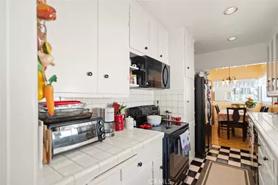 5737 Denny, North Hollywood, CA 91601 - Photo 26