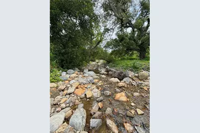 41500 Carmel Valley Road, Greenfield, CA 93927 - Photo 14