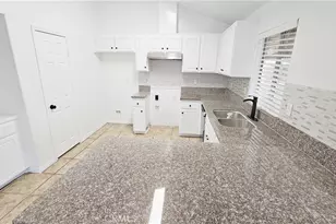 5020 Trabuco Canyon, Bakersfield, CA 93307 - Photo 16