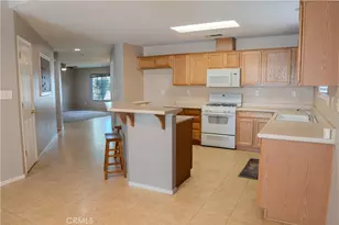 3817 Harris Rd, Bakersfield, CA 93313 - Photo 4