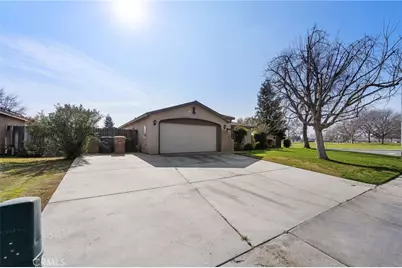 3817 Harris Rd, Bakersfield, CA 93313 - Photo 2