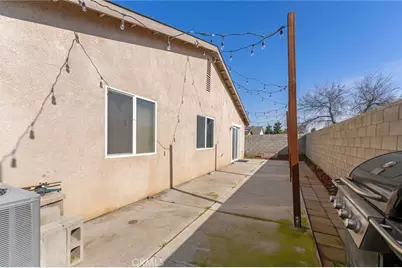 3817 Harris Rd, Bakersfield, CA 93313 - Photo 24