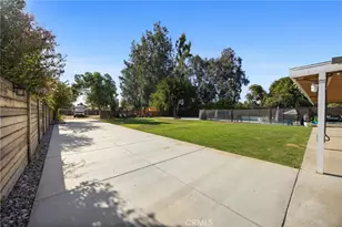 2105 Jason St, Bakersfield, CA 93312 - Photo 48