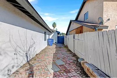 7731 Cibola Drive, Bakersfield, CA 93309 - Photo 32
