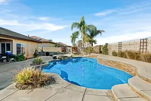 14712 Pams Way, Bakersfield, CA 93314 - Photo 42