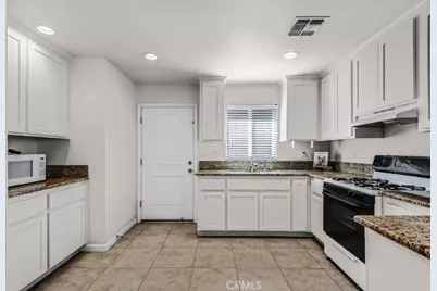 14712 Pams Way, Bakersfield, CA 93314 - Photo 56