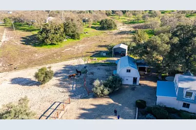 6704 Old Goat, Creston, CA 93432 - Photo 32