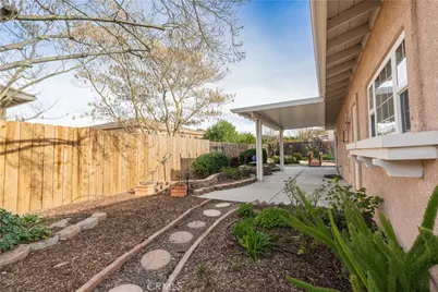 609 Larkfield Place, Paso Robles, CA 93446 - Photo 28