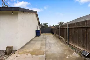 7009 Kings Forest Ct, Bakersfield, CA 93313 - Photo 32