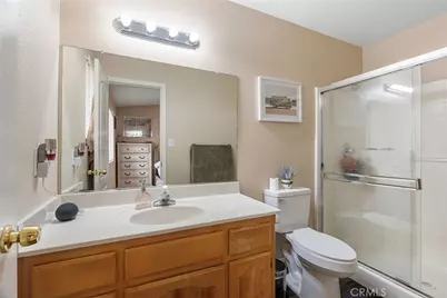 7009 Kings Forest Court, Bakersfield, CA 93313 - Photo 20