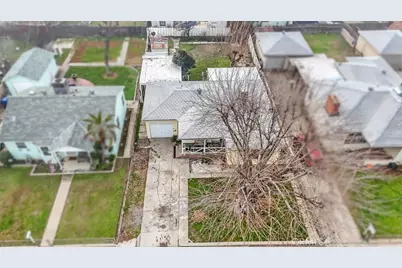 1229 Castaic Avenue, Bakersfield, CA 93308 - Photo 2