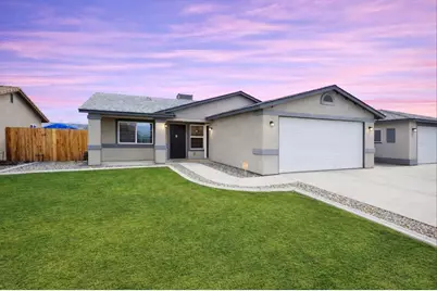 1018 Guadalupe, Bakersfield, CA 93307 - Photo 1