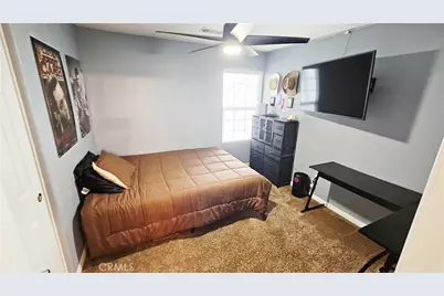 1018 Guadalupe, Bakersfield, CA 93307 - Photo 8