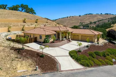 9805 Steelhead Road, Paso Robles, CA 93446 - Photo 2