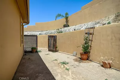 9805 Steelhead Road, Paso Robles, CA 93446 - Photo 16