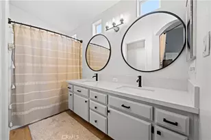 5314 Silvergate, Bakersfield, CA 93313 - Photo 24