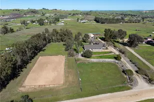 7686 Feenstra Rd, Paso Robles, CA 93446 - Photo 1