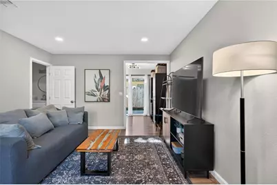 9780 Las Lomas #7, Atascadero, CA 93422 - Photo 8