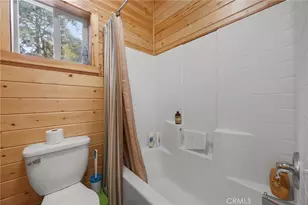 10667 Conifer, Wofford Heights, CA 93285 - Photo 34