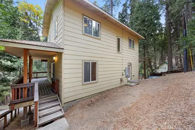 10667 Conifer, Wofford Heights, CA 93285 - Photo 12