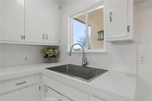 5817 Gary, Bakersfield, CA 93307 - Photo 18