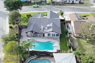 7001 Margaret Ct, Bakersfield, CA 93309 - Photo 10