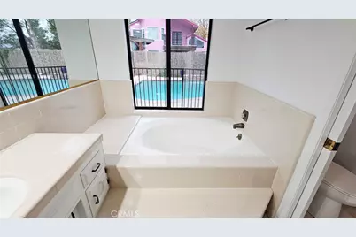 7001 Margaret Court, Bakersfield, CA 93309 - Photo 58