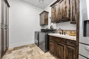 17609 Legend Oaks, Bakersfield, CA 93314 - Photo 20