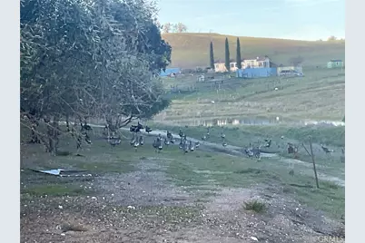 76671 Hesperia, Bradley, CA 93426 - Photo 26