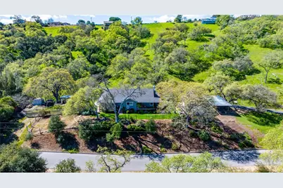 11127 Cebada Road, Atascadero, CA 93422 - Photo 2