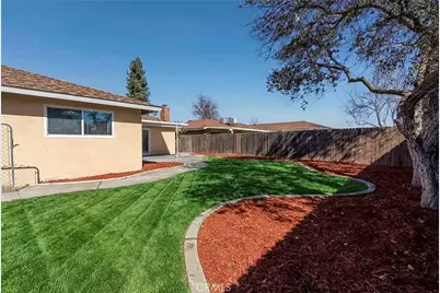 4517 Summer Side, Bakersfield, CA 93309 - Photo 36
