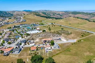 2155 Holly Dr, Paso Robles, CA 93446 - Photo 46